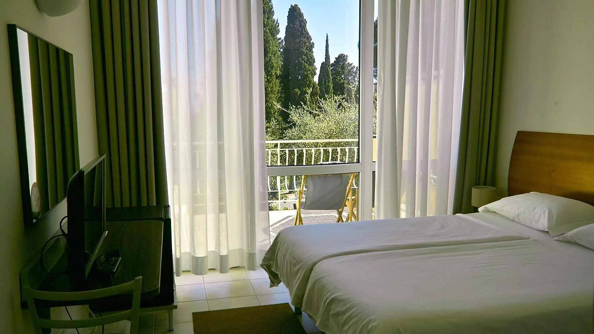 Hotel L'Approdo Rapallo 3*,