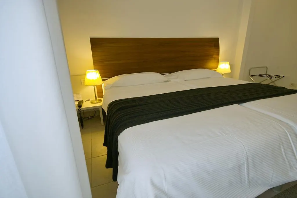 Hotel L'Approdo Rapallo 3*,  Italy