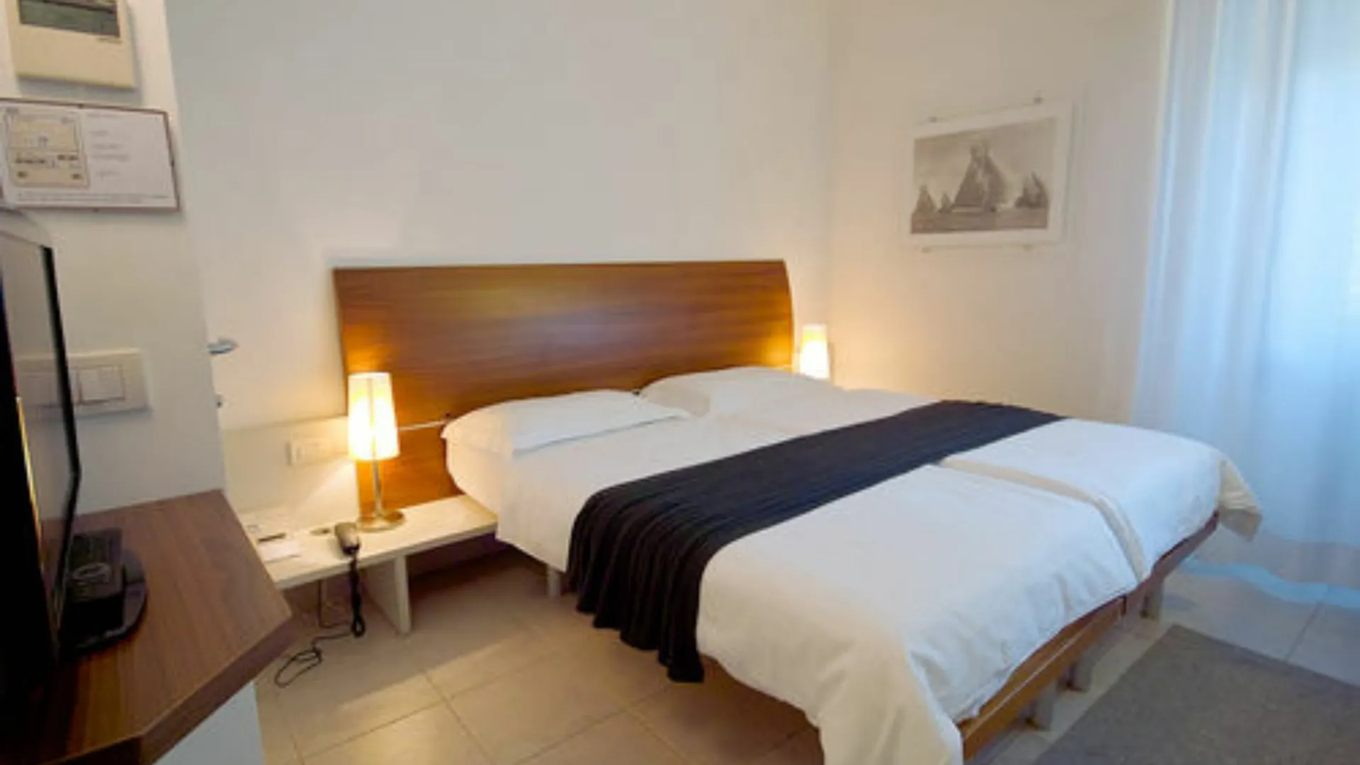 Hotel L'Approdo Rapallo 3*,  Italy